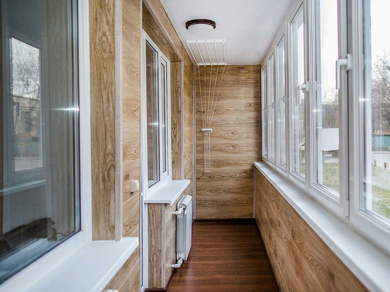 Обшивка балкона